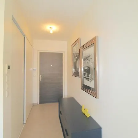 דירה Alc - Mont8 - 8 Min Palais And Beaches קאן