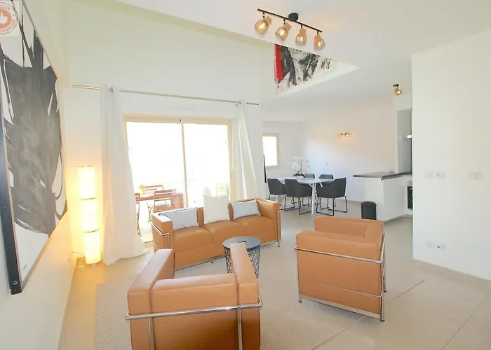 Alc - Mont8 - 8 Min Palais And Beaches Daire