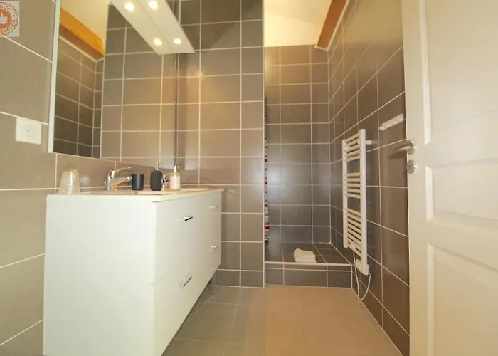 Alc - Mont8 - 8 Min Palais And Beaches דירה